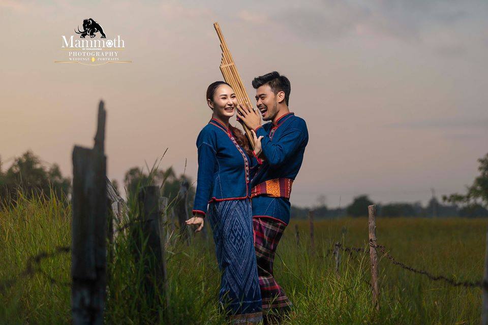 พรีเวดดิ้ง ชุดพื้นเมืองอีสาน
