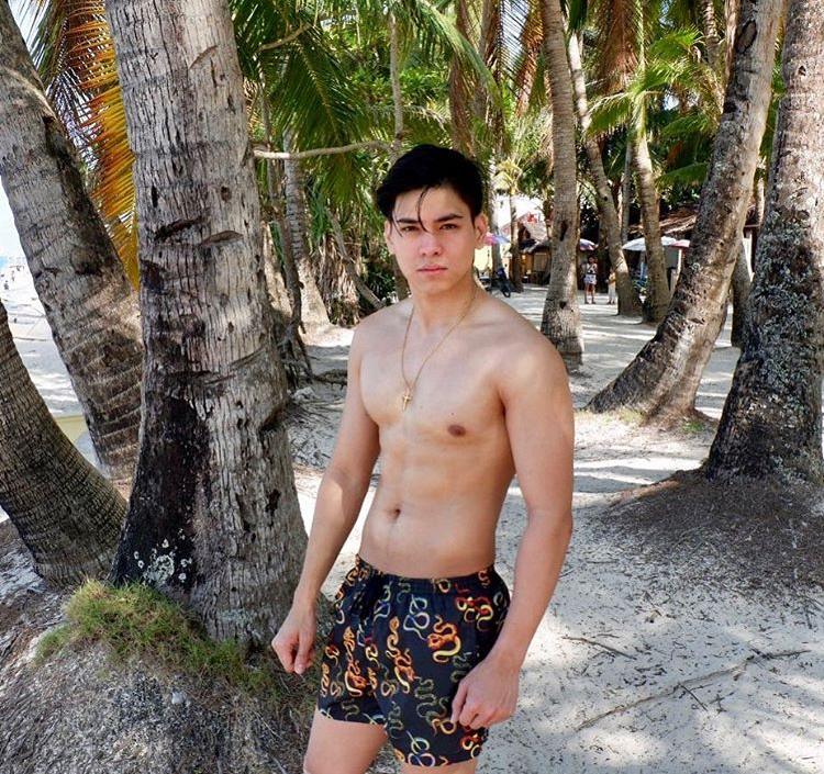 เปิดวาร์ป IG หนุ่มหล่อหุ่นดี #19