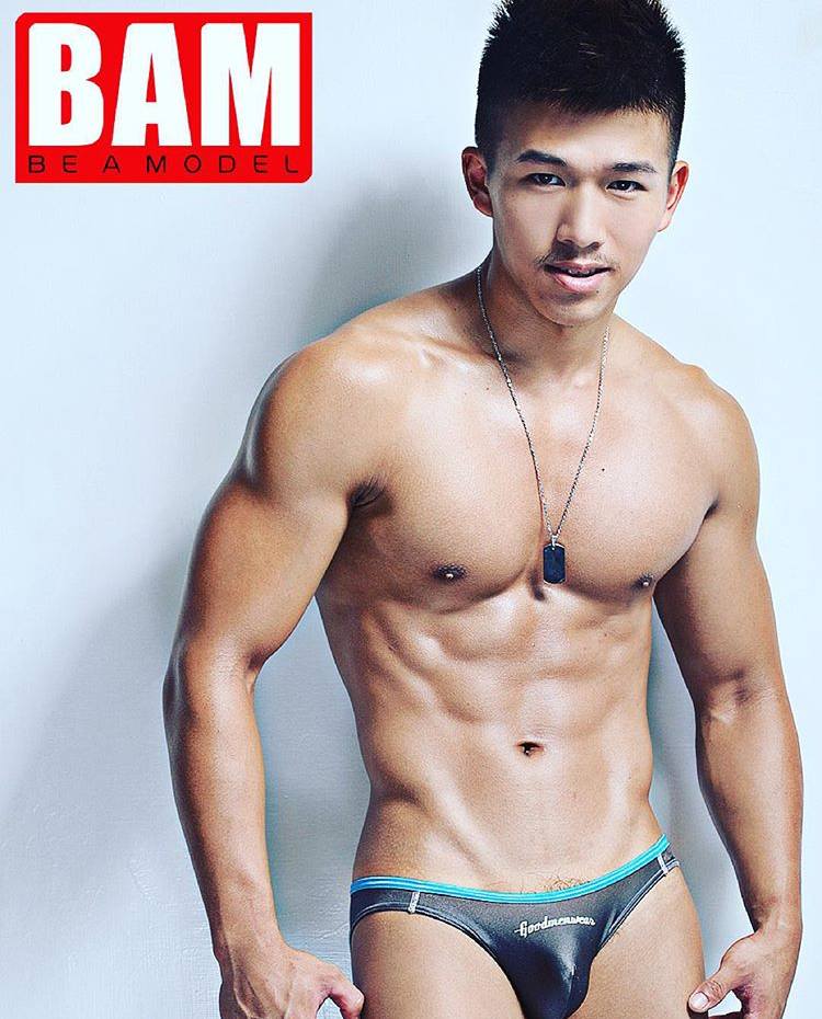 คลั่งหนุ่มผิวแทน♂005