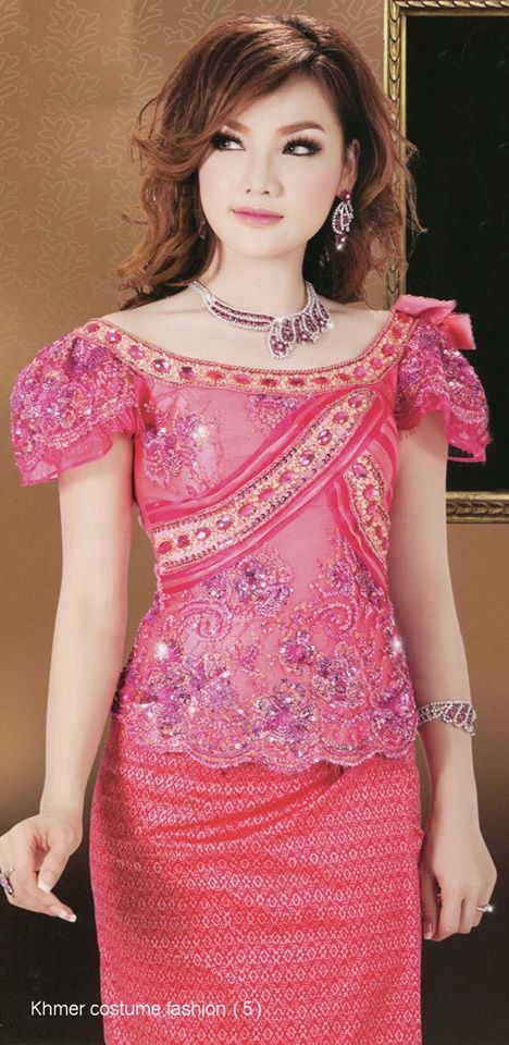 Cambodia national costume (សំពត់)