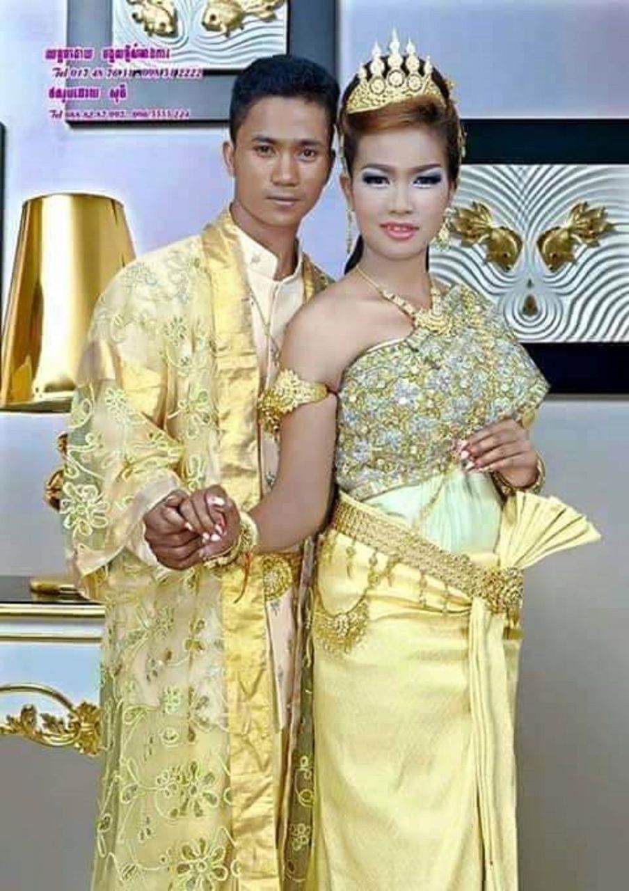 Cambodia national costume (សំពត់) 🇰🇭