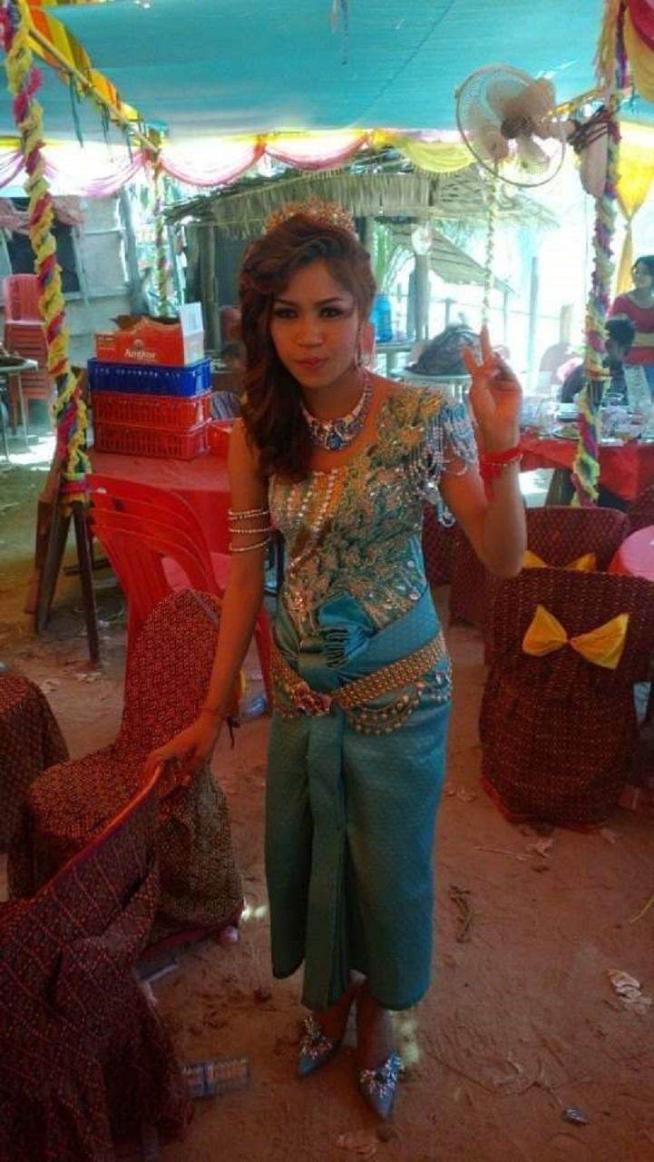 Cambodia national costume (សំពត់) 🇰🇭