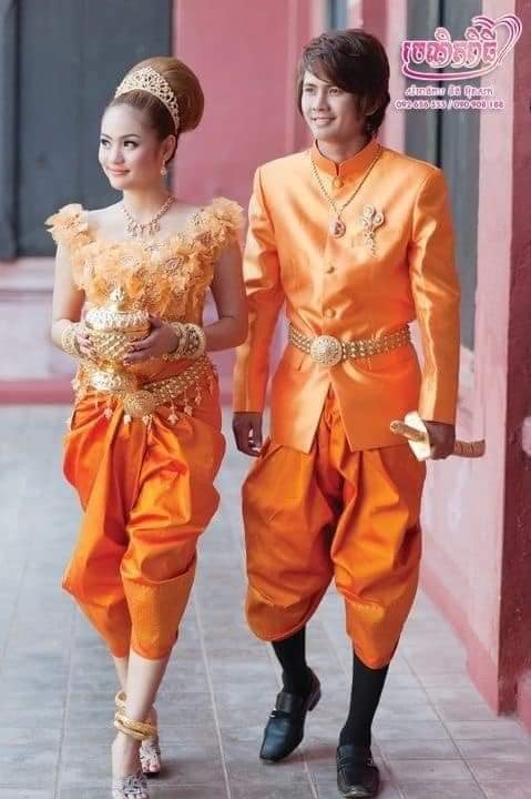 Cambodia national costume (សំពត់) 🇰🇭