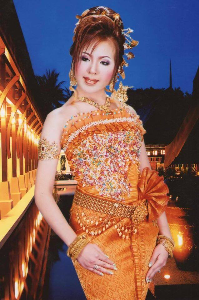 Cambodia national costume (សំពត់)