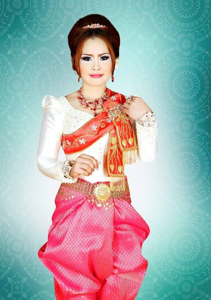 Cambodia national costume (សំពត់)