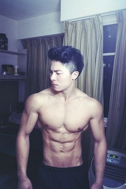 ถอดโชว์ประปราย /24/