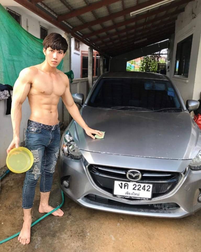 ร้อนก็ต้องถอด