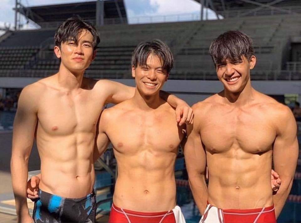 อากาศร้อน..ตอนเล่นมวยปล้ำ