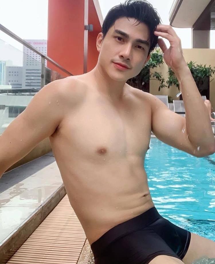อากาศร้อน..นายควรนอนคว่ำหน้านะ