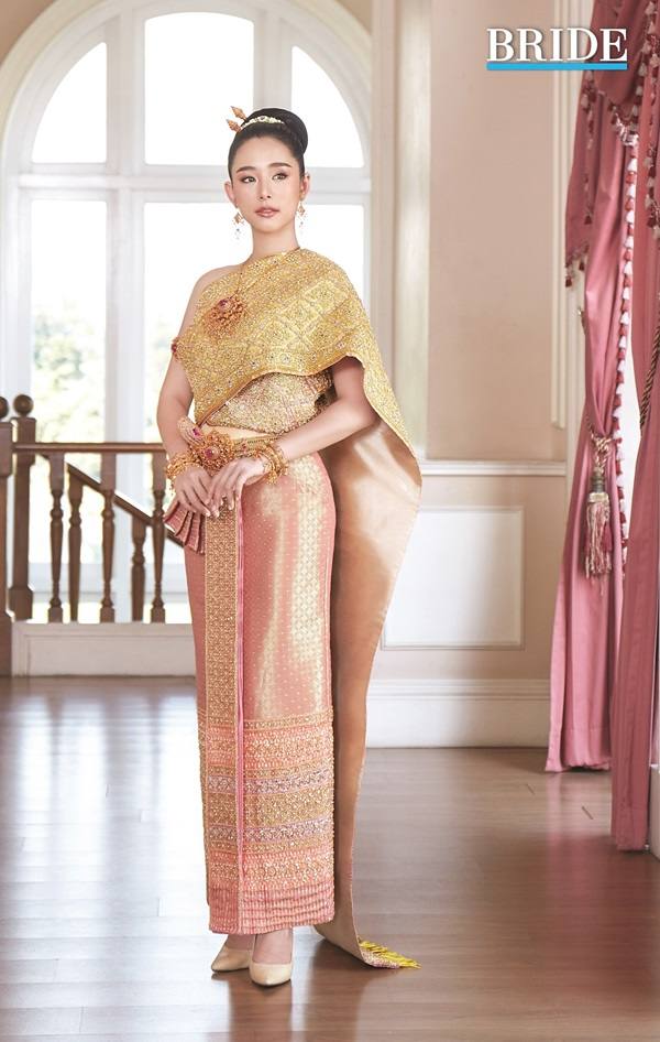 ใบเฟิร์น-อัญชสา @ Bride Magazine March 2020