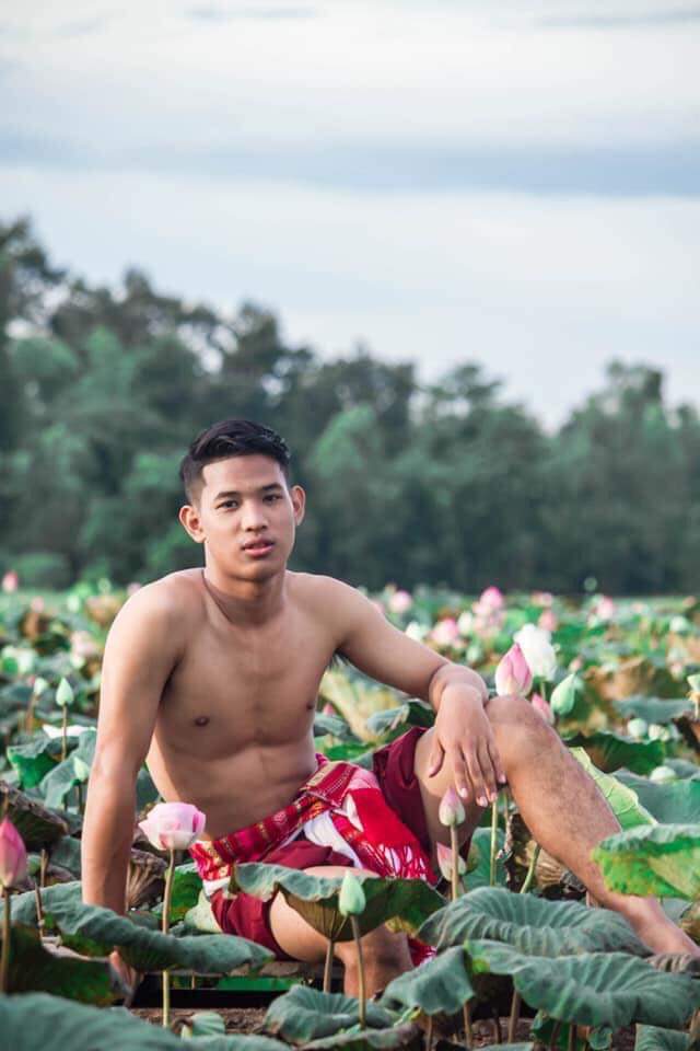 หนุ่มไทบ้าน