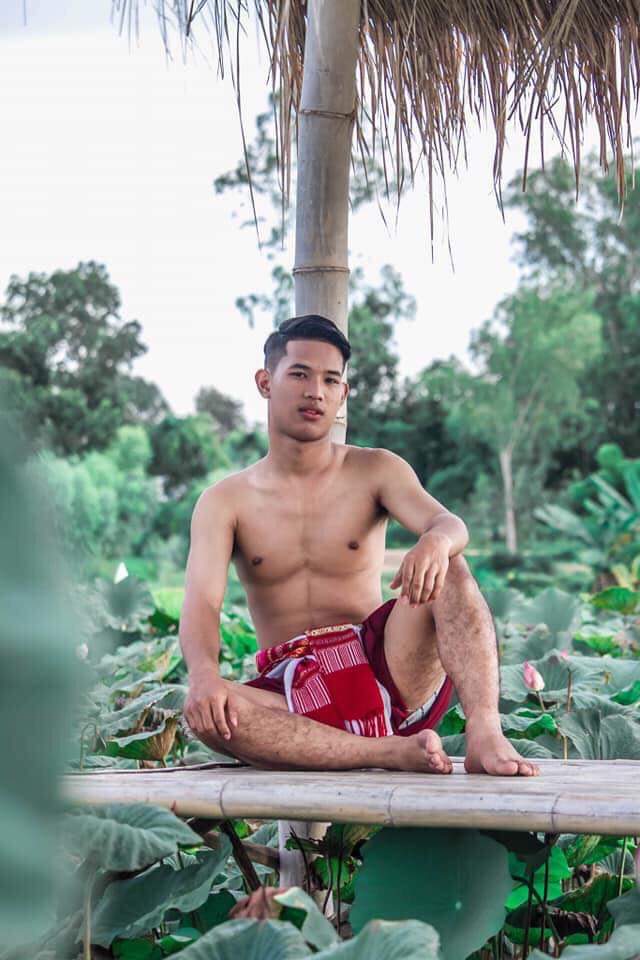 หนุ่มไทบ้าน