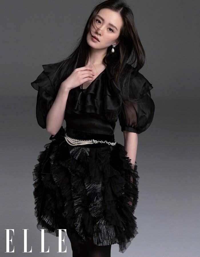 Liu Shi Shi @ Elle China May 2020