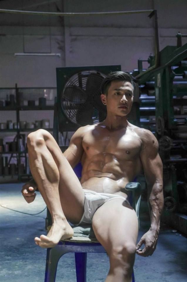 ไม่หล่อไม่เท่ห์..แต่โช๊ะเด๊ะได้ทุกทีที่สะกิต