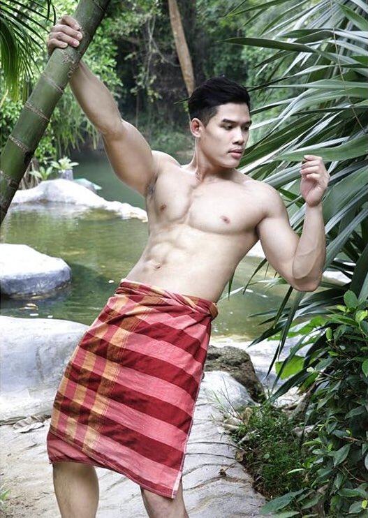 ถึงที่หมาย..ผู้ชายสองคนกำลังใกล้จะบ๊ะๆกันแล้ว
