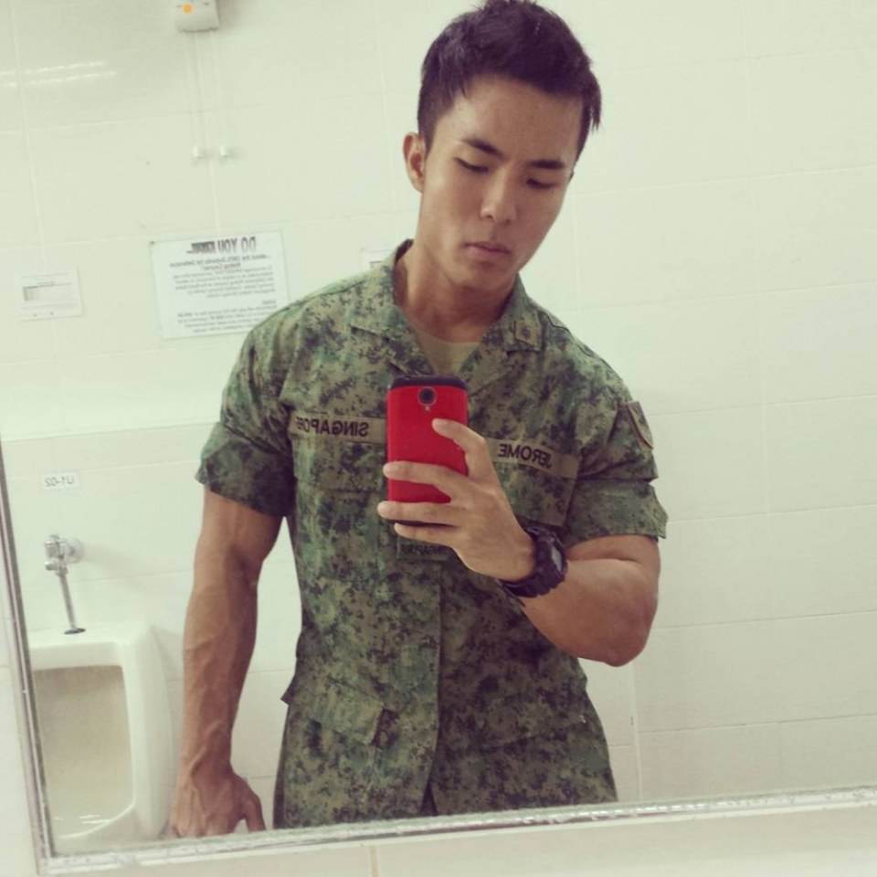 ท.ทหารเซ็กซี่ [1000]