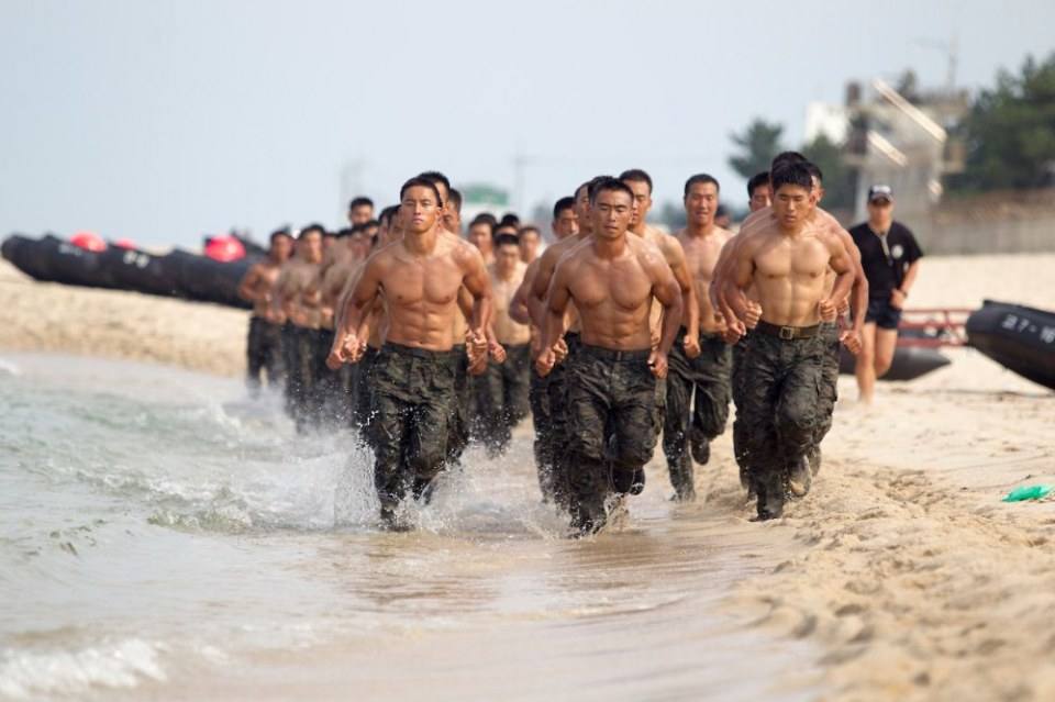 ท.ทหารเซ็กซี่ [996]