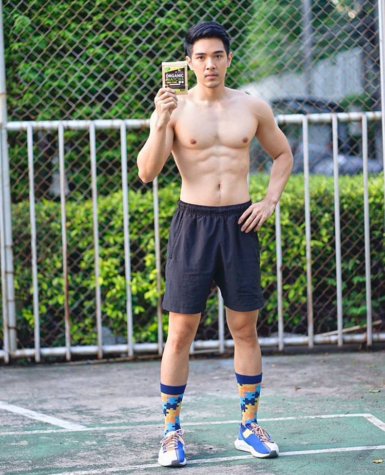 หนุ่มท็อป