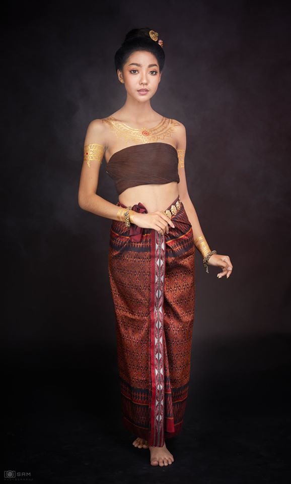 Thai traditional dress, ชุดพื้นเมืองอีสาน