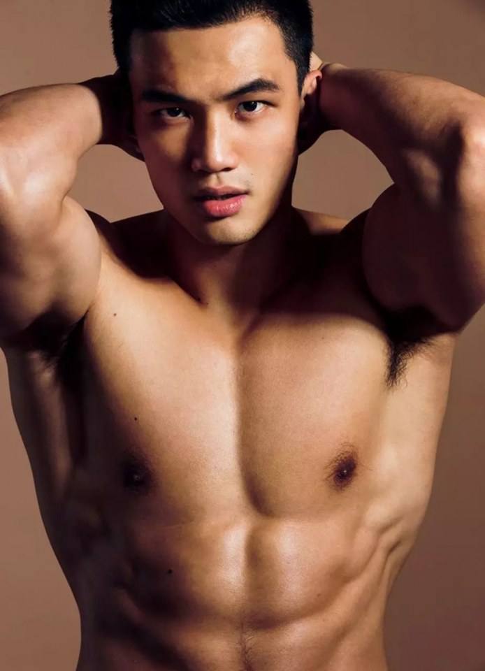 [OMGBoy038][18+] อยากแค่เอาลิ้นแตะลิ้น แตะปลายข้าวหลามของ Alvin Huang  มองรูปเขาแล้วรู้สึกจริงๆ ครับ