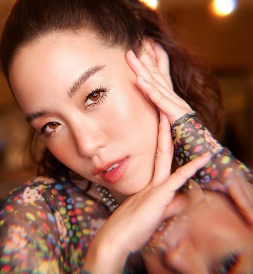 พลอย​ หอ​วัง​