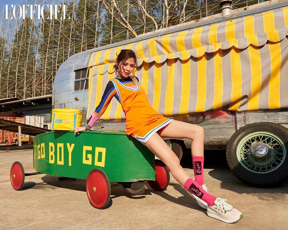 ใบเฟิร์น พิมพ์ชนก @ L'Officiel Thailand January 2020