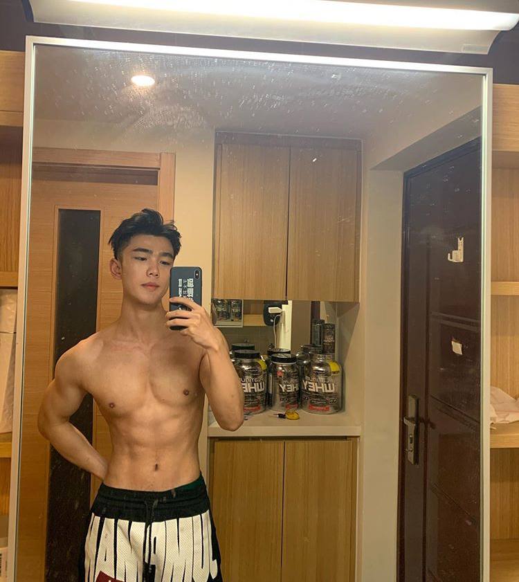 เปิดวาร์ป IG หนุ่มหล่อหุ่นดี #23