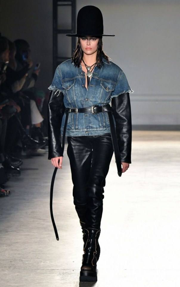Kaia Gerber&rsquo;s All-Time Best Runway Moments 6