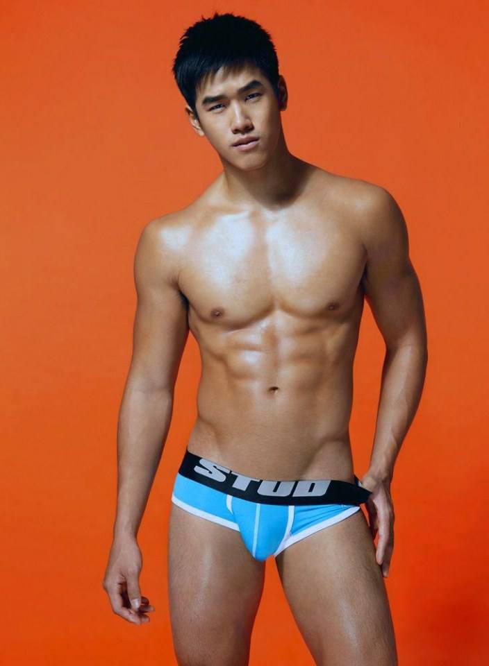 [OMGBoy042][18+] Alex Chee มีกล้ามท้องที่แข็งแรง น่าจับ ผมยังคงประทับใจความแข็งแรงตรงส่วนนี้ครับ