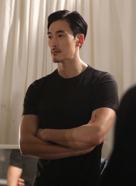 [OMGBoy043][18+] Jino Chun นายแบบเกาหลีอีกคน ถ้าให้มองถึงข้างใน ก็อาจจะทำให้ผมฉ่ำได้ งานนี้ต้องเสียน้ำอีกแล้ว