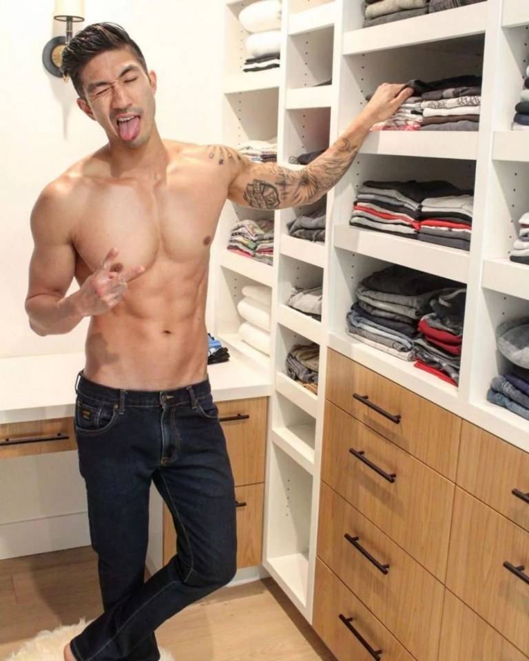 [OMGBoy044][18+] Ronnie Woo พ่อครัวอาหารไม่คลีน ที่ทุกอย่างบนเรือนร่างคลีนมากๆ หิวมากครับ
