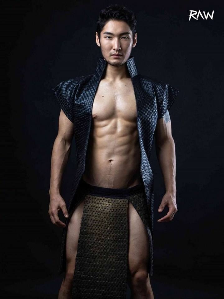 male body 223