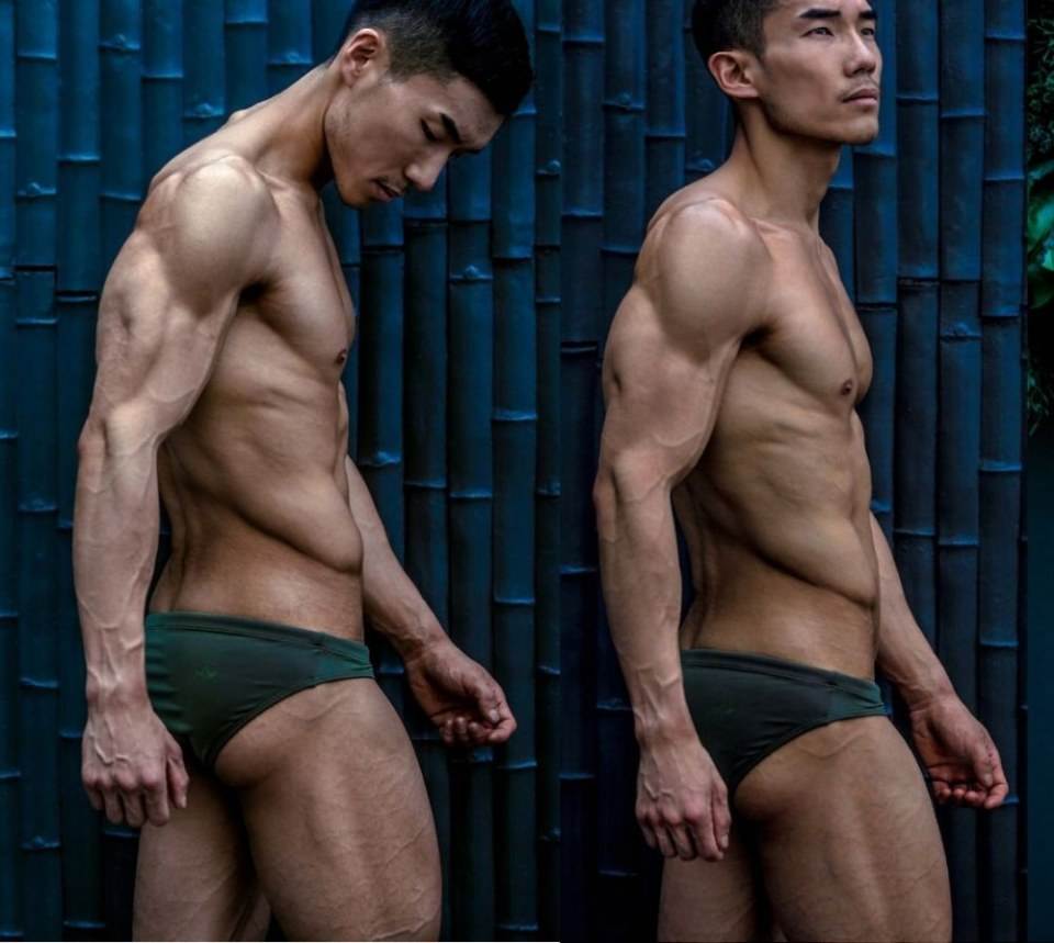 male body 224