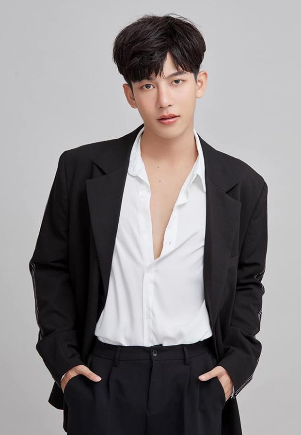 ครูเต้ย อภิวัฒน์ นักร้องลูกทุ่งอินดี้ 200 ล้านวิว ขวัญใจมหาชน
