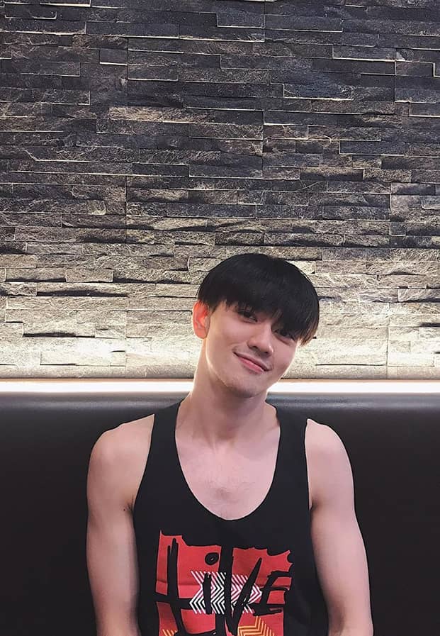 ไมค์ ชินรัฐ หนุ่มหล่อหน้าหนวด แก๊งเพื่อนสารวัตร ซีรีส์เพราะเราคู่กัน