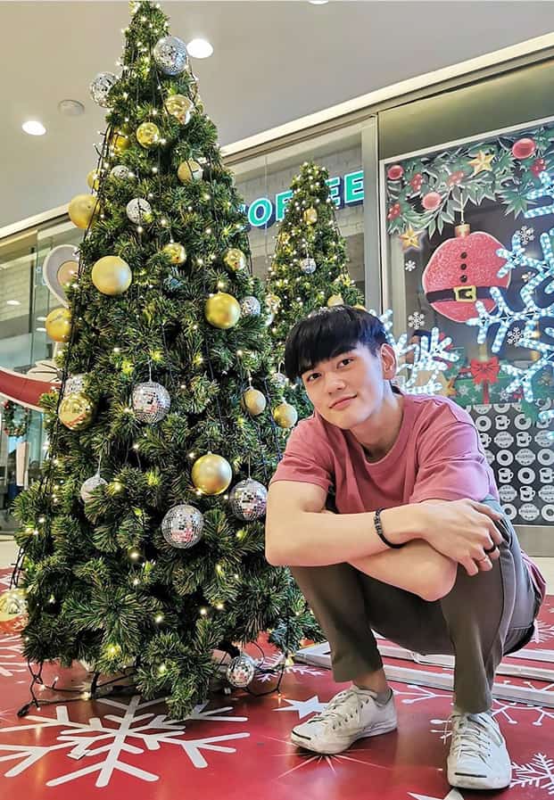 ไมค์ ชินรัฐ หนุ่มหล่อหน้าหนวด แก๊งเพื่อนสารวัตร ซีรีส์เพราะเราคู่กัน