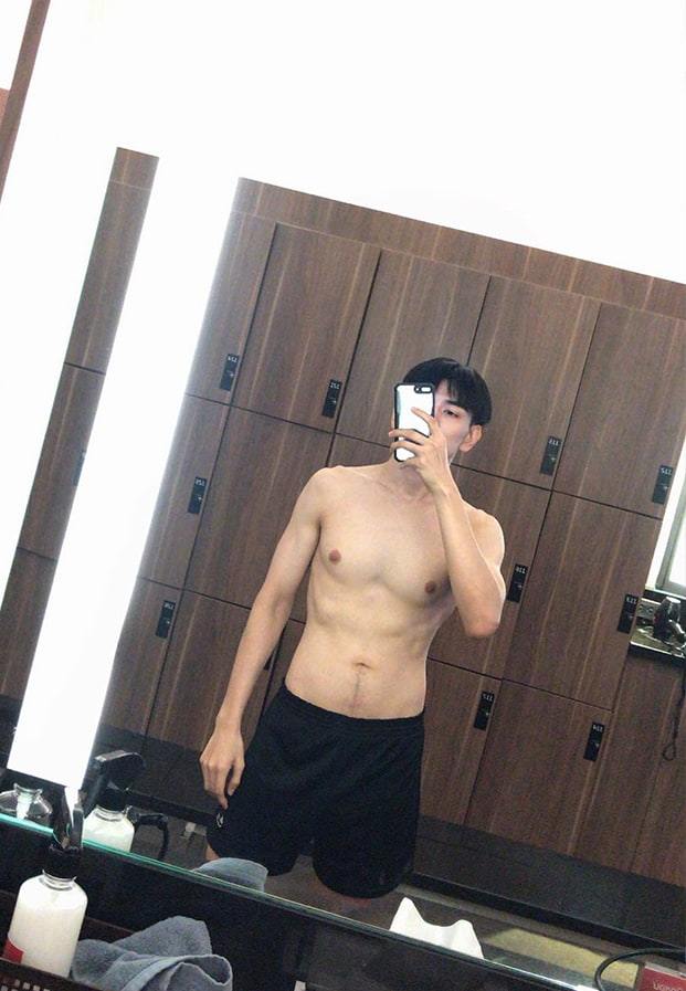ไมค์ ชินรัฐ หนุ่มหล่อหน้าหนวด แก๊งเพื่อนสารวัตร ซีรีส์เพราะเราคู่กัน