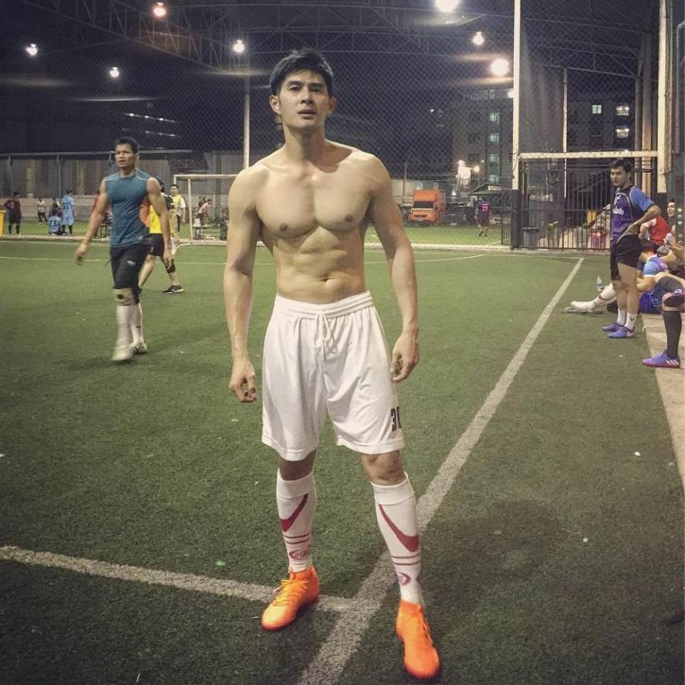 ตู่ จิรัสย์ โชว์ทีเดียว 2 ตุง ทั้งตาข่ายทั้งเป้า