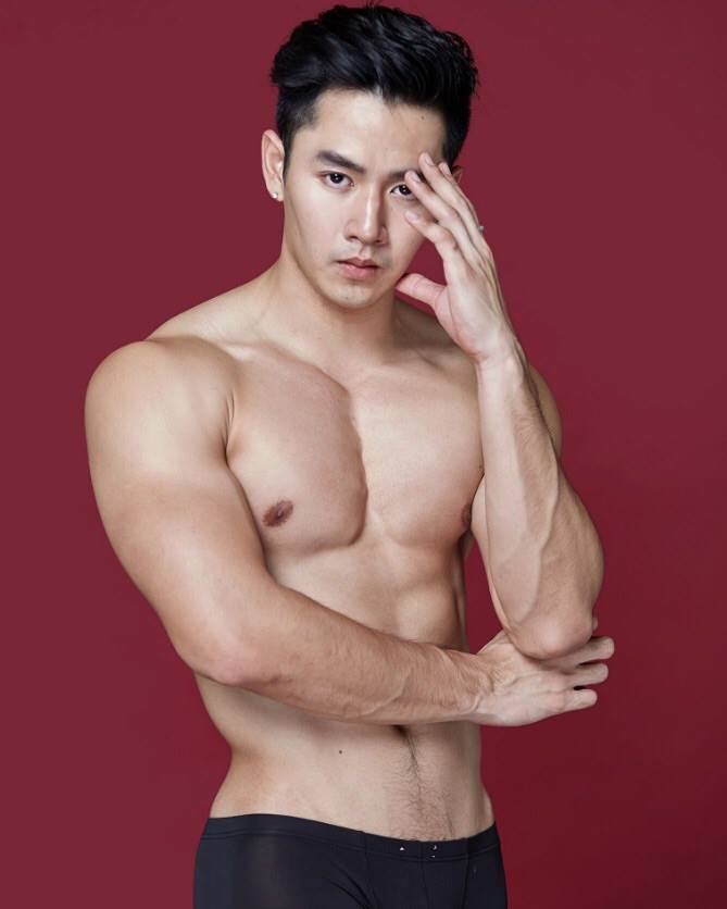 รวมความแซ่บ อิคคิว ณัฐวัตร นายแบบหนุ่มสุด Hot
