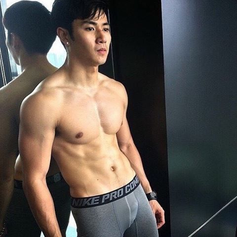 รวมความแซ่บ อิคคิว ณัฐวัตร นายแบบหนุ่มสุด Hot