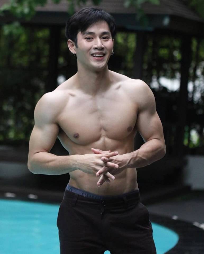 รวมความแซ่บ อิคคิว ณัฐวัตร นายแบบหนุ่มสุด Hot