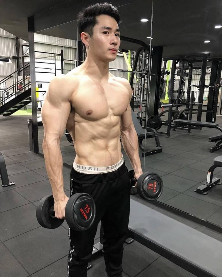 รวมความแซ่บ อิคคิว ณัฐวัตร นายแบบหนุ่มสุด Hot