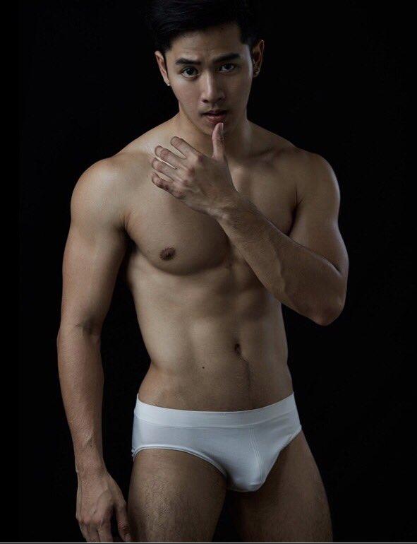 รวมความแซ่บ อิคคิว ณัฐวัตร นายแบบหนุ่มสุด Hot