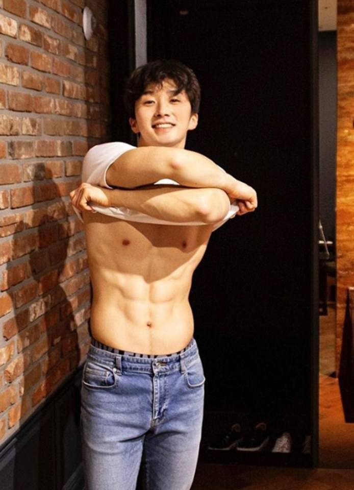 [OMGBoy048][18+] หลงรักหนุ่ม Saam Jin มาก หล่อระดับเอเชียจริงๆ คนนี้ สายขาว หน้าตี๋ ฟินเลย