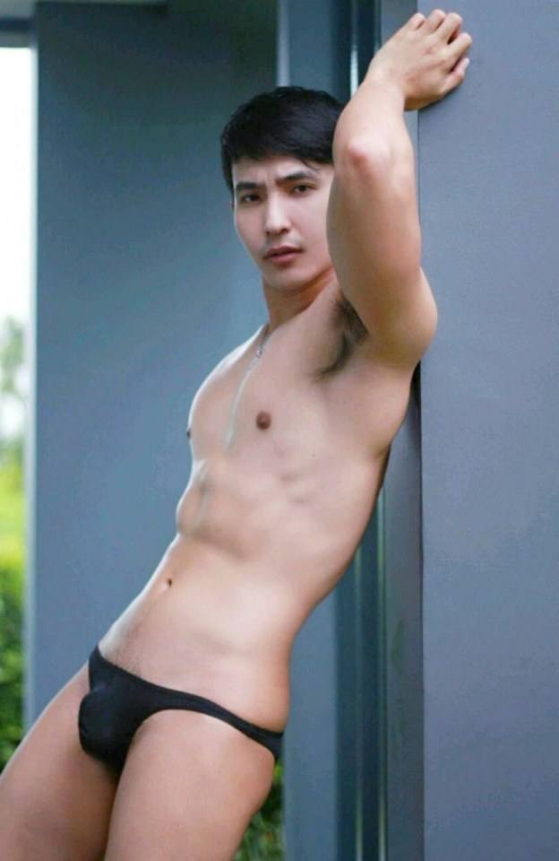 ผู้ชายแก้ผ้าแค่นี้..นึกว่าเป็นสามีของใคร