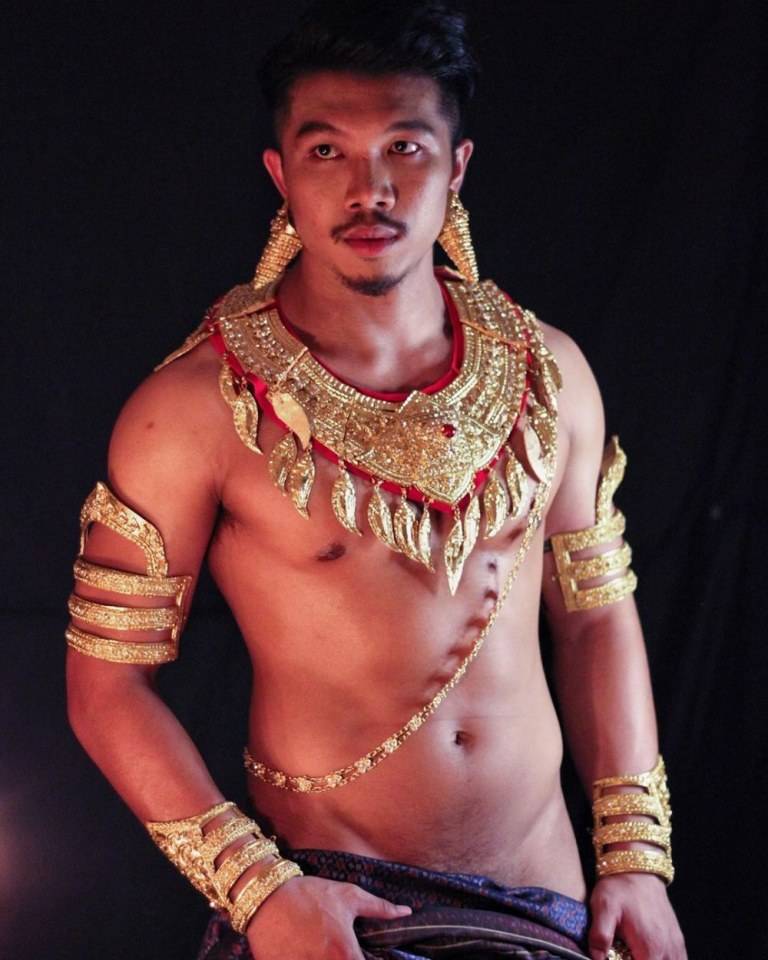 เจ จักรพันธ์ จันทร์สูรย์
