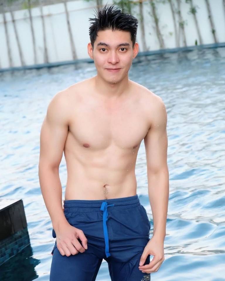 เต้ย วุฒิพงษ์ เด็กผีหน้าใสหุ่นแซ่บ