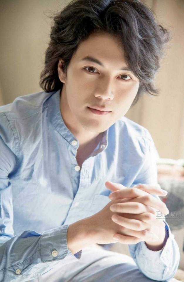หนุ่มหล่อขึ้นปก 603