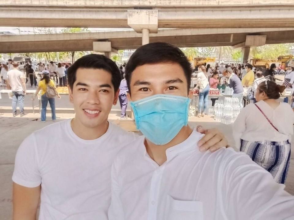 โครงการมื้อนี้คนไทยช่วยให้อิ่ม รวมพล คนวงการบันเทิง โฆษณา พิธีกร , นางงาม ,นายแบบ , นางแบบ