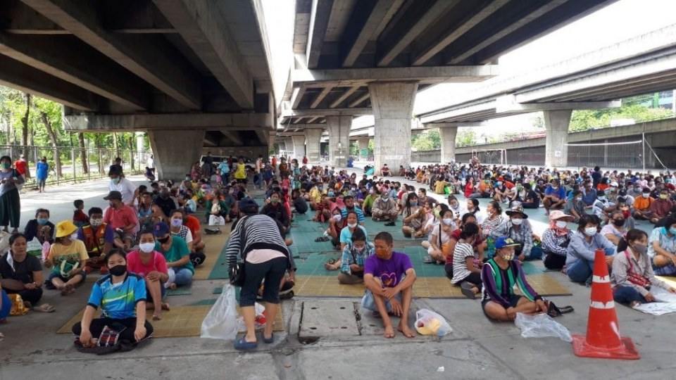 โครงการมื้อนี้คนไทยช่วยให้อิ่ม รวมพล คนวงการบันเทิง โฆษณา พิธีกร , นางงาม ,นายแบบ , นางแบบ